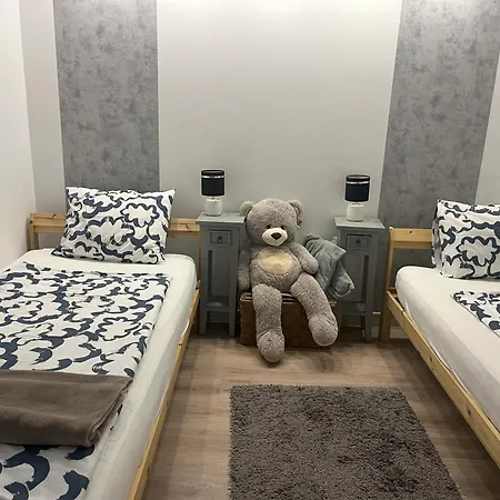 Piknik Apartmant דירה Fertőrákos